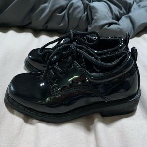 Toddler dress shoes size 6